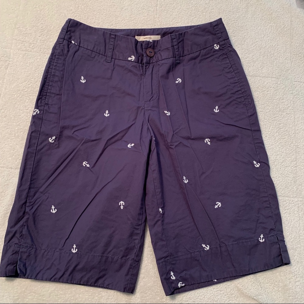 Merona Bermuda blue anchor shorts size 4 women’s